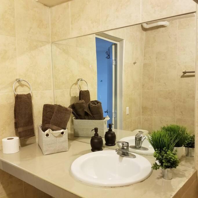 Departamento Comodo Centrico Tv Ac Wifi Cocina Parking, Letra C Ciudad Valles Ngoại thất bức ảnh
